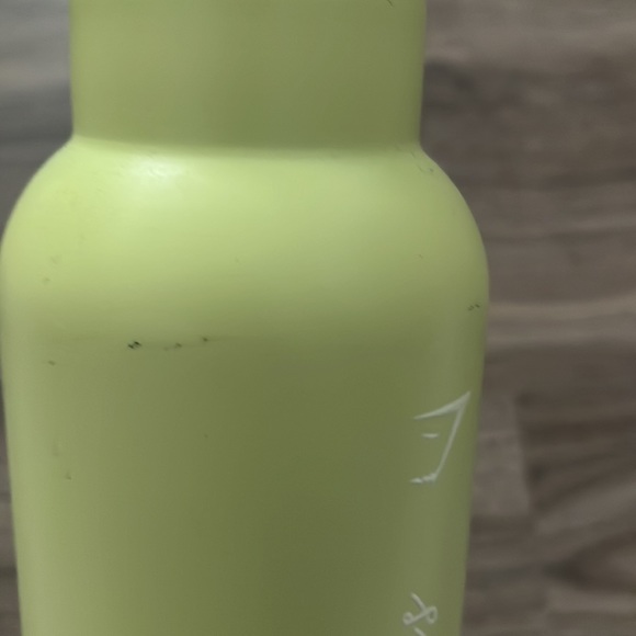 Whitney Simmons water bottle - Picture 3 of 3